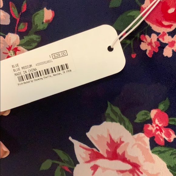 BNWT Blue Floral Blouse - Picture 2 of 6